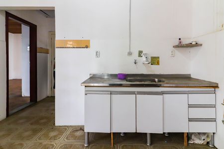 Casa à venda com 380m², 8 quartos e 2 vagasCasa 2 - Cozinha