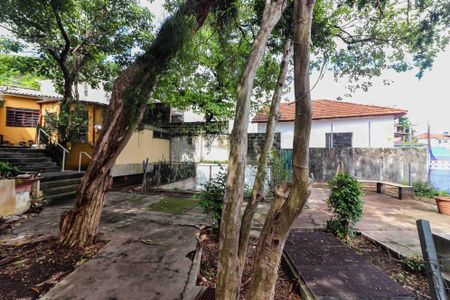Casa à venda com 380m², 8 quartos e 2 vagasCasa 2 - Quintal