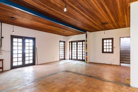 Casa à venda com 380m², 8 quartos e 2 vagasCasa 2 - Sala