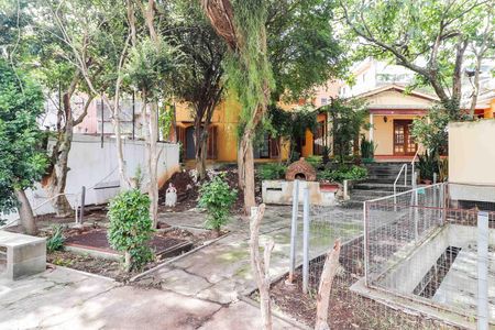 Casa à venda com 380m², 8 quartos e 2 vagasCasa 2 - Quintal
