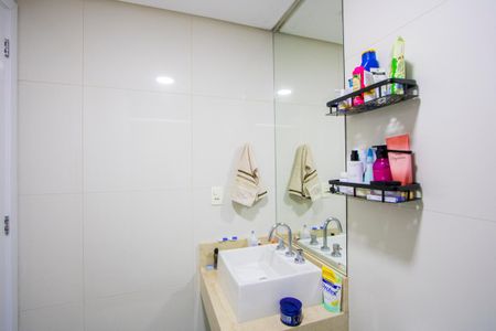 Apartamento à venda com 109m², 2 quartos e 2 vagasBanheiro Suíte 1