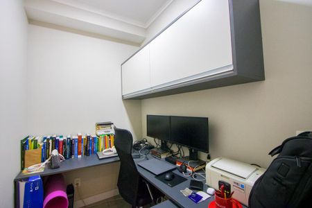 Apartamento à venda com 109m², 2 quartos e 2 vagasEscritório