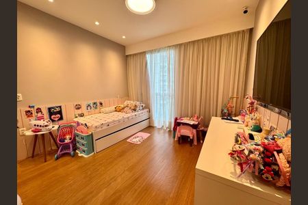 Apartamento para alugar com 306m², 4 quartos e 4 vagas