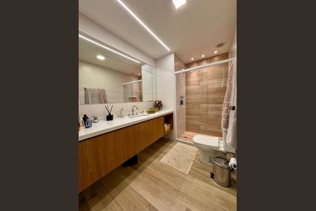 Apartamento para alugar com 306m², 4 quartos e 4 vagas