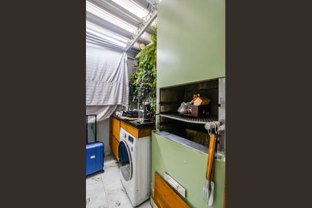 Apartamento para alugar com 55m², 2 quartos e 1 vagaÁrea de Serviço