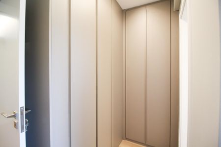 Apartamento à venda com 182m², 3 quartos e 1 vaga Apartamento à venda com 182m², 3 quartos e 1 vagaSuíte 1