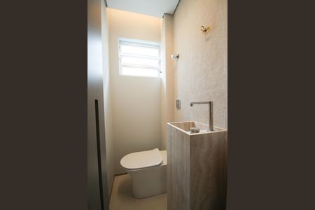 Apartamento à venda com 182m², 3 quartos e 1 vaga Apartamento à venda com 182m², 3 quartos e 1 vagaLavabo