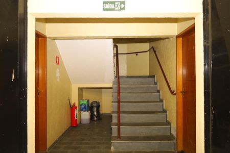 Apartamento para alugar com 30m², 1 quarto e sem vagaÁrea comum - Saguão do prédio