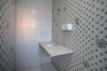 Casa para alugar com 700m², 5 quartos e 2 vagasBanheiro da Suíte 1