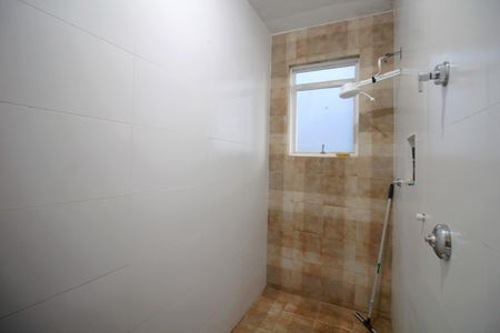 Casa para alugar com 700m², 5 quartos e 2 vagasBanheiro