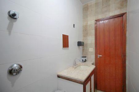 Casa para alugar com 700m², 5 quartos e 2 vagasBanheiro