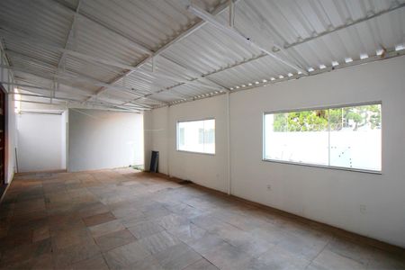 Casa para alugar com 700m², 5 quartos e 2 vagasCopa