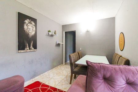 Sala de apartamento à venda com 3 quartos, 72m² em Itaquera, São Paulo