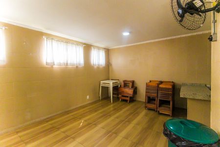 Apartamento à venda com 72m², 3 quartos e 1 vagaÁrea comum - Salão de festas