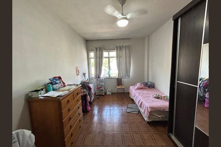 Apartamento para alugar com 79m², 2 quartos e 1 vagaQuarto