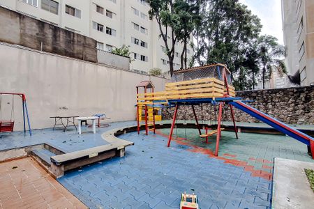 Apartamento à venda com 73m², 3 quartos e 2 vagas Apartamento à venda com 73m², 3 quartos e 2 vagasÁrea comum - Playground