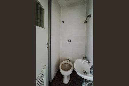 Apartamento à venda com 73m², 3 quartos e 2 vagas Apartamento à venda com 73m², 3 quartos e 2 vagasBanheiro da Suíte