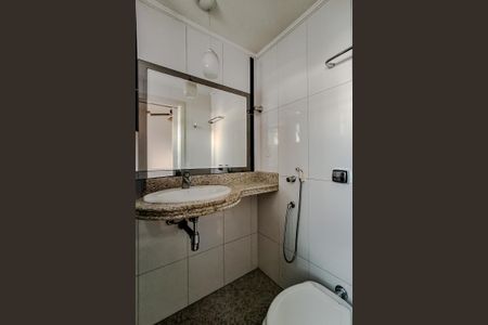 Apartamento à venda com 73m², 3 quartos e 2 vagas Apartamento à venda com 73m², 3 quartos e 2 vagasBanheiro da Suíte