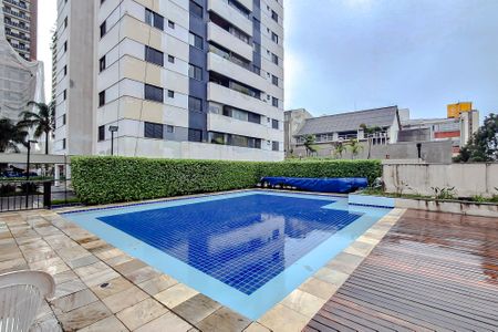 Apartamento à venda com 73m², 3 quartos e 2 vagas Apartamento à venda com 73m², 3 quartos e 2 vagasÁrea comum - Piscina