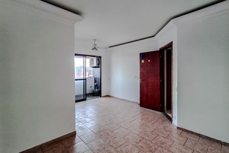 Apartamento à venda com 73m², 3 quartos e 2 vagas Apartamento à venda com 73m², 3 quartos e 2 vagasSala