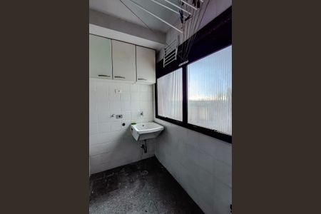 Apartamento à venda com 73m², 3 quartos e 2 vagas Apartamento à venda com 73m², 3 quartos e 2 vagasÁrea de Serviço