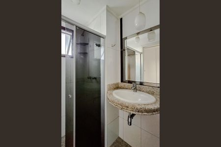 Apartamento à venda com 73m², 3 quartos e 2 vagas Apartamento à venda com 73m², 3 quartos e 2 vagasBanheiro da Suíte