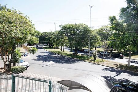 Sala Vista de apartamento para alugar com 3 quartos, 85m² em Santana, Porto Alegre