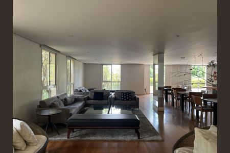 Apartamento para alugar com 163m², 3 quartos e 3 vagasÁrea comum - Salão de festas