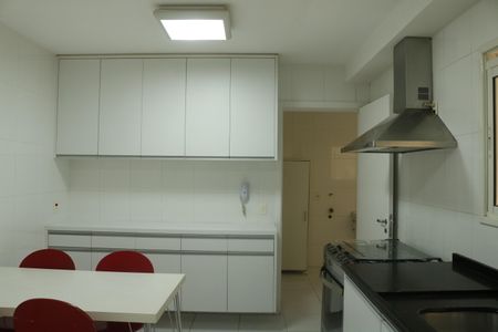Apartamento para alugar com 163m², 3 quartos e 3 vagasCozinha