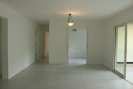 Apartamento para alugar com 163m², 3 quartos e 3 vagasSala