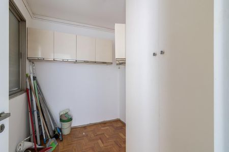 Apartamento para alugar com 137m², 3 quartos e 1 vagaDependência