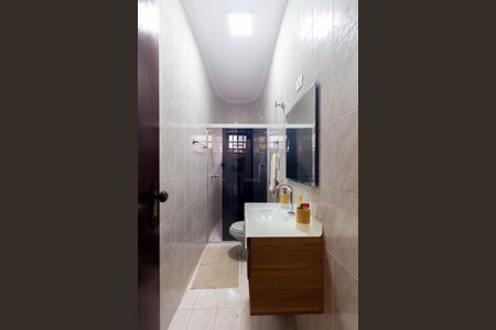 Casa para alugar com 300m², 4 quartos e 2 vagasBanheiro