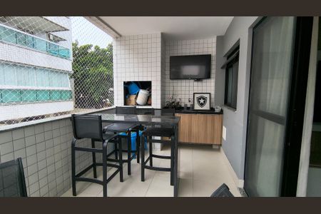 Apartamento à venda com 2 quartos, 70m² em Recreio dos Bandeirantes, Rio de Janeiro