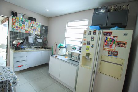 Casa à venda com 100m², 3 quartos e 2 vagas