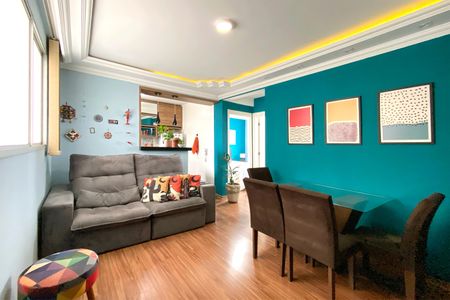 Sala de apartamento à venda com 2 quartos, 45m² em Diamante, Contagem