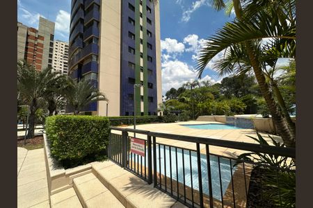 Apartamento para alugar com 211m², 4 quartos e 2 vagasÁrea comum - Piscina
