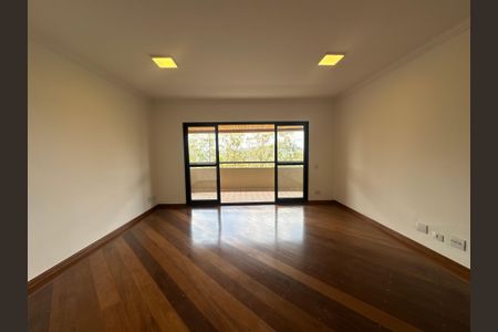 Apartamento para alugar com 211m², 4 quartos e 2 vagasSala