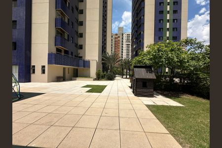 Apartamento para alugar com 211m², 4 quartos e 2 vagasÁrea comum