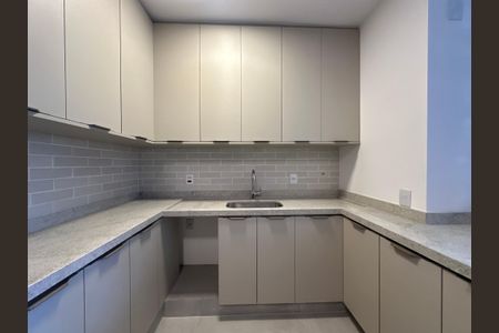 Apartamento para alugar com 211m², 4 quartos e 2 vagasCozinha