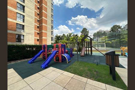 Apartamento para alugar com 211m², 4 quartos e 2 vagasÁrea comum - Playground