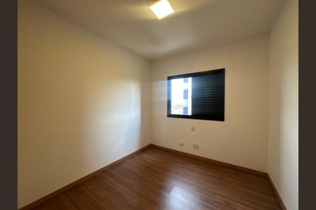 Apartamento para alugar com 211m², 4 quartos e 2 vagasQuarto 2