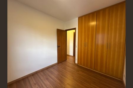 Apartamento para alugar com 211m², 4 quartos e 2 vagasQuarto 2