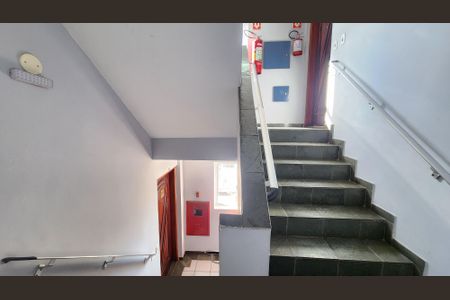 Apartamento para alugar com 124m², 3 quartos e 1 vagaEscada