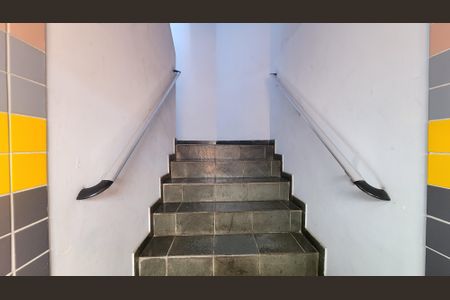 Apartamento para alugar com 124m², 3 quartos e 1 vagaEscada