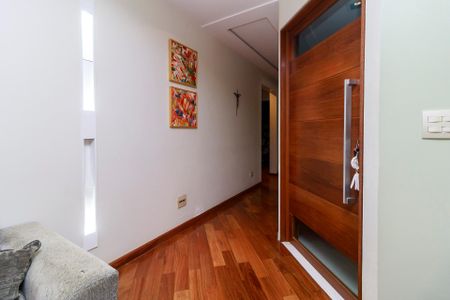 Apartamento à venda com 226m², 3 quartos e 3 vagasSala
