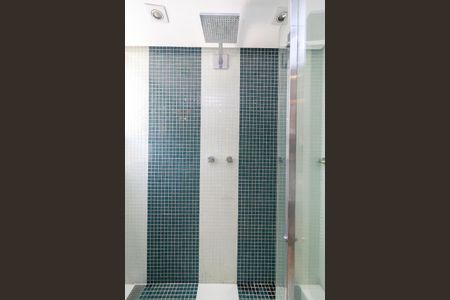 Apartamento à venda com 226m², 3 quartos e 3 vagasSuíte 2 - Banheiro