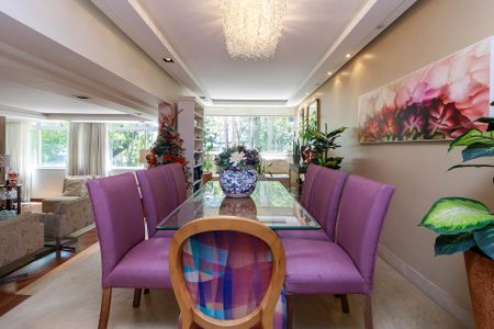 Apartamento à venda com 226m², 3 quartos e 3 vagasSala