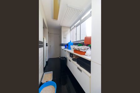 Apartamento à venda com 226m², 3 quartos e 3 vagasÁrea de Serviço