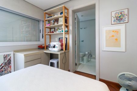 Apartamento à venda com 226m², 3 quartos e 3 vagasSuíte