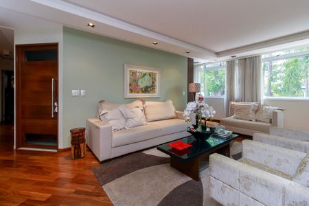 Apartamento à venda com 226m², 3 quartos e 3 vagasSala